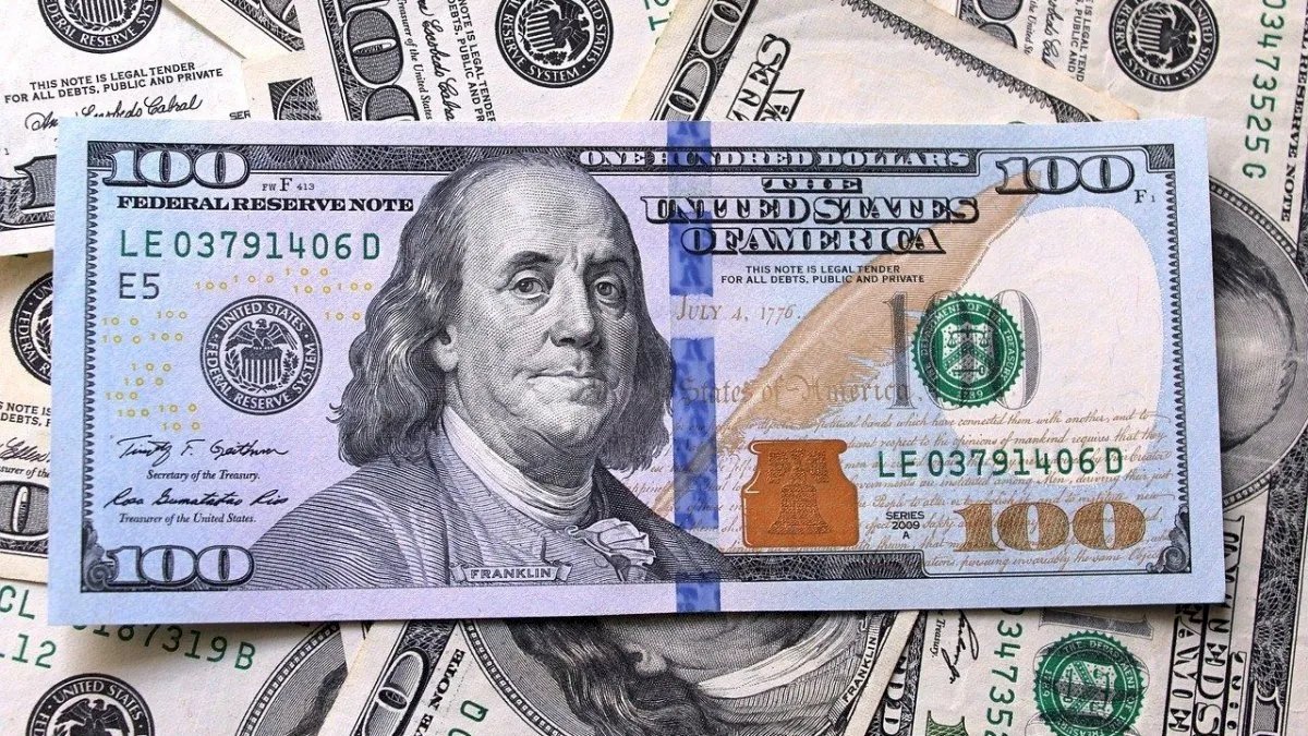 El tipo de cambio del jueves: dólar oficial a $1.540 y blue a $1.555 en Buenos Aires